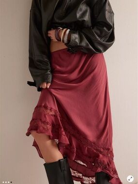 Free People Long Lost Lover Lace Inset Satin Flouncy Slip Skirt Miss Crimson M